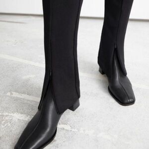 & OTHER STORIES  Panelled Zip Cuff  Black Leggings  Elasticized waistband